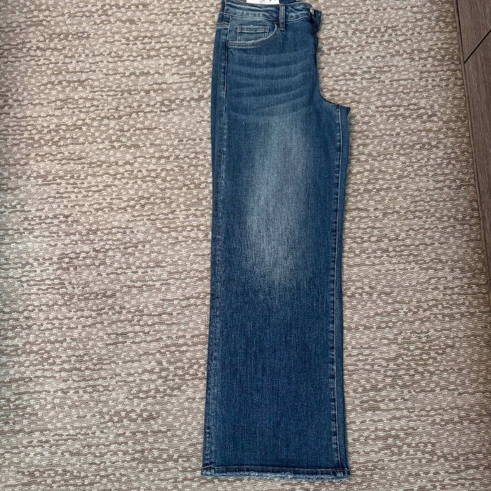 Vervet Olivia Wide Leg Jeans-size 29-NWT